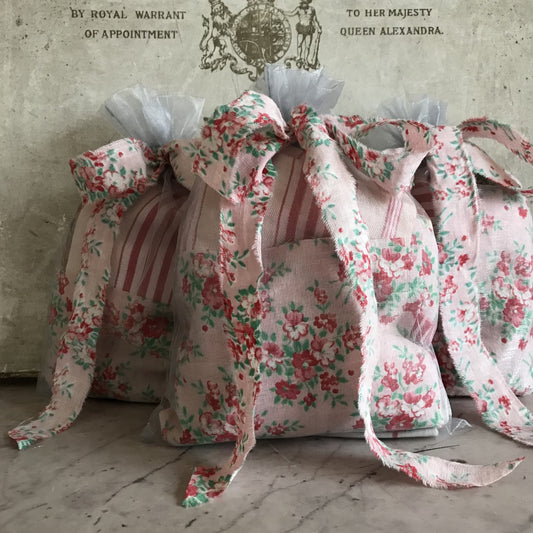 Vintage French Fabric Remnants Bundle | Pinks